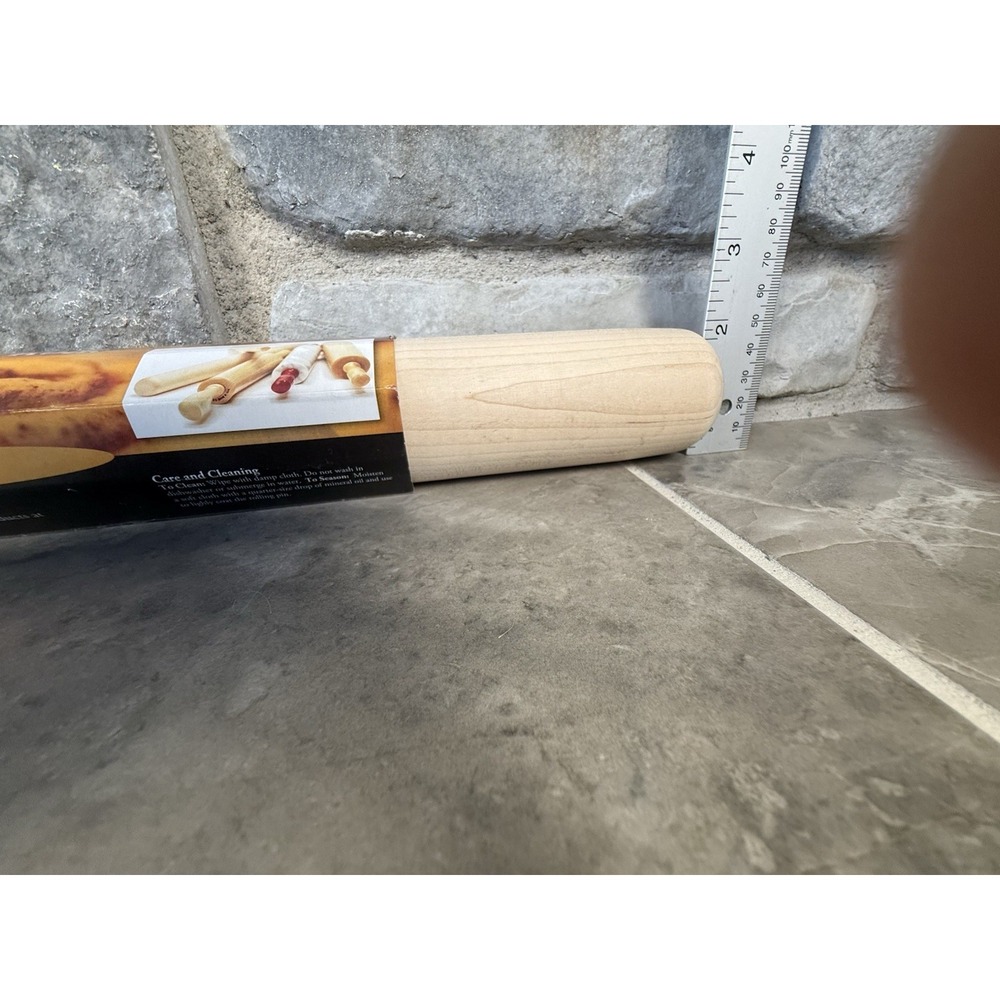 Fletchers' Mill Wood Bakers Rolling Pin - Professional Pastry & Dough Roller USA - Picture 8 of 12